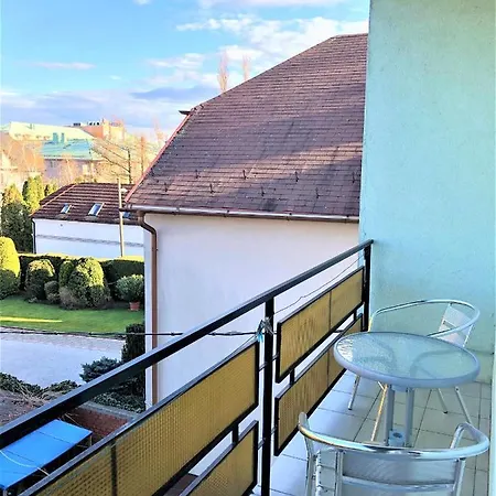 Karoly Vendeghaz 게스트하우스