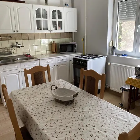 Karoly Vendeghaz 게스트하우스 Hévíz