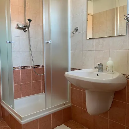 Karoly Vendeghaz 게스트하우스 3*